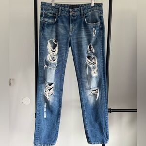 Distressed Boyfriend Jeans